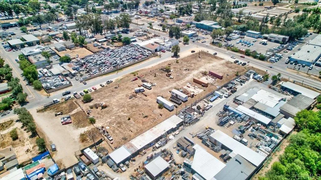 A Ramona, CA 92065 - Photo 8 of 13