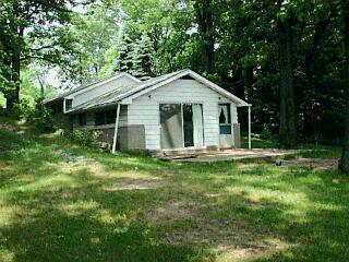 60561 West Oak Drive Decatur, MI 49045 - Photo 1 of 1 Primary Photo