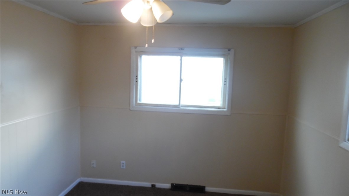 11432 Hempstead Road Garfield Heights, OH 44125 - Photo 16 of 29