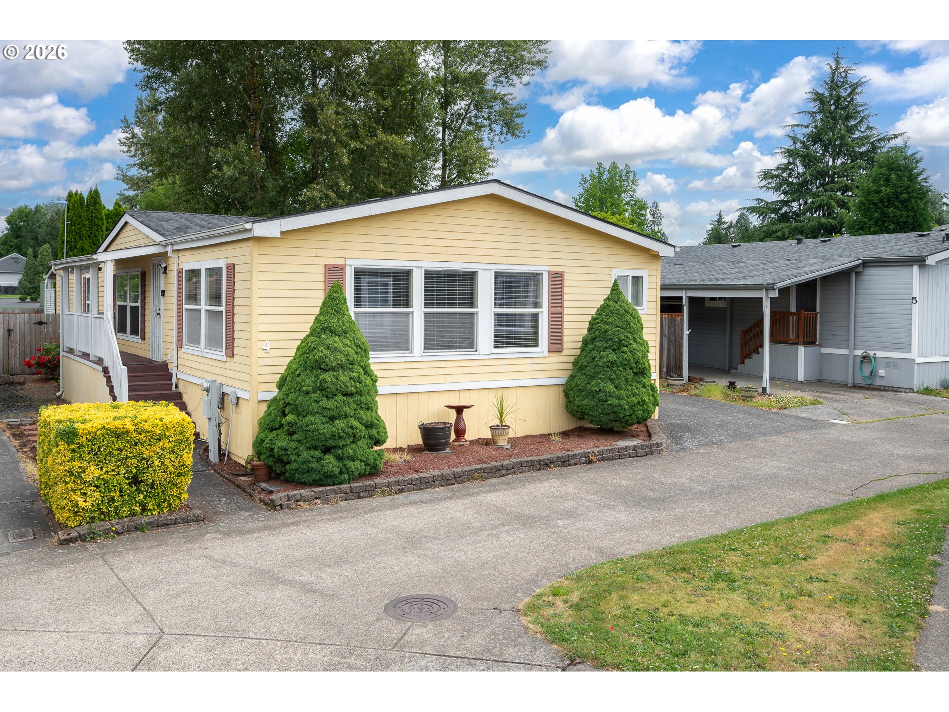 1949 Southeast Palmquist Road, Unit 4 Gresham, OR 97080 - Photo 2 of 40
