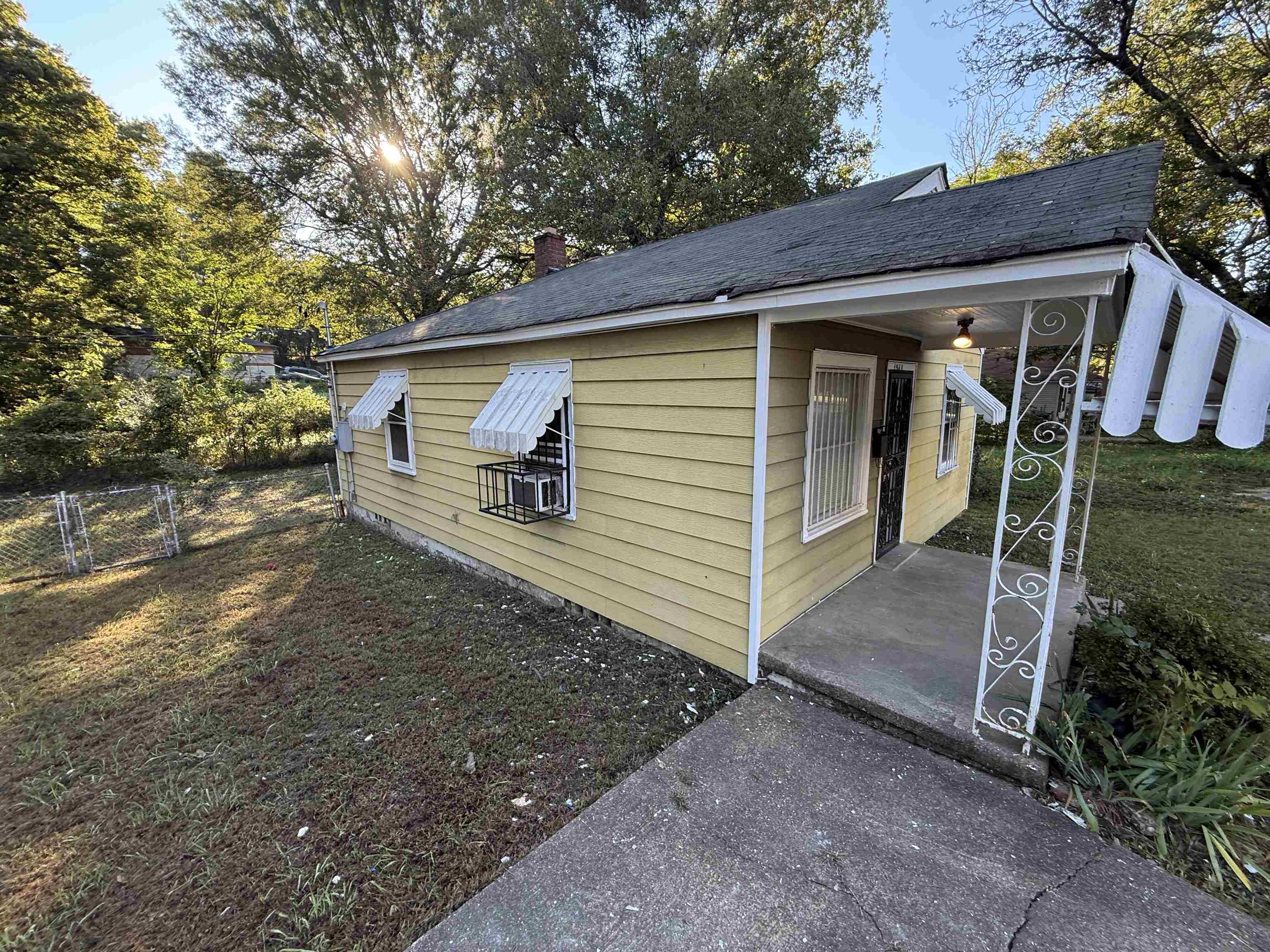 1540 Gabay Street Memphis, TN 38106 - Photo 3 of 10