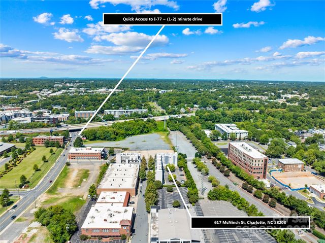 a view of a sitting area of a house