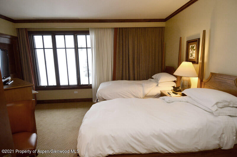 75 Prospector Road, Unit 83073 Aspen, CO 81611 - Photo 18 of 29 2nd-guest-bed