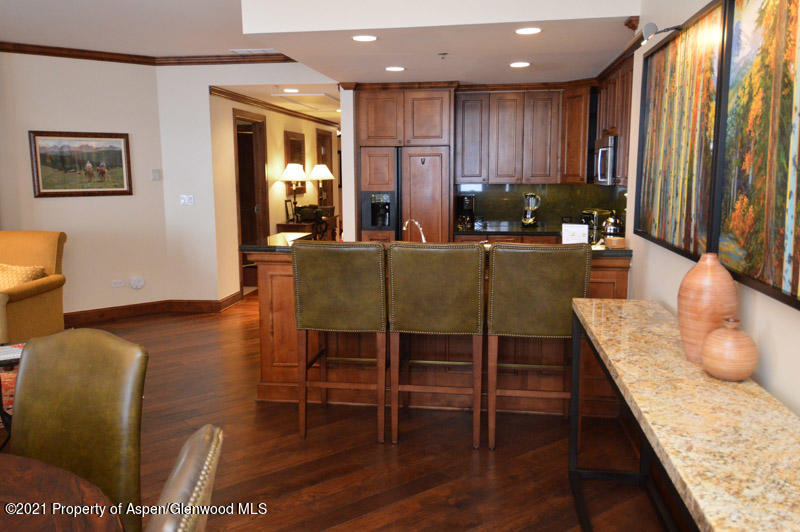75 Prospector Road, Unit 83073 Aspen, CO 81611 - Photo 23 of 29 kitchen-3