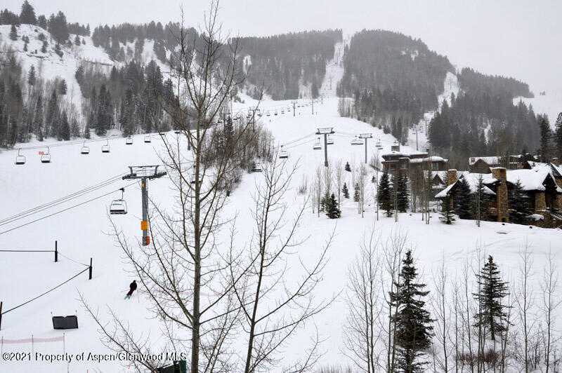 75 Prospector Road, Unit 83073 Aspen, CO 81611 - Photo 5 of 29 deck-view-4