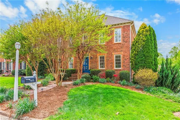 $479,900 | 612 Rittenhouse Court, Winston-Salem, NC 27104