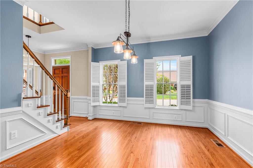 612 Rittenhouse Court Winston-Salem, NC 27104 - Photo 14 of 45 Dining Room