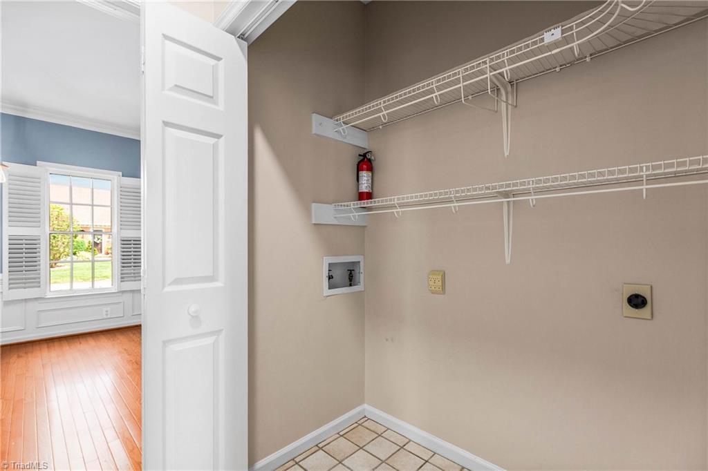 612 Rittenhouse Court Winston-Salem, NC 27104 - Photo 20 of 45 Laundry