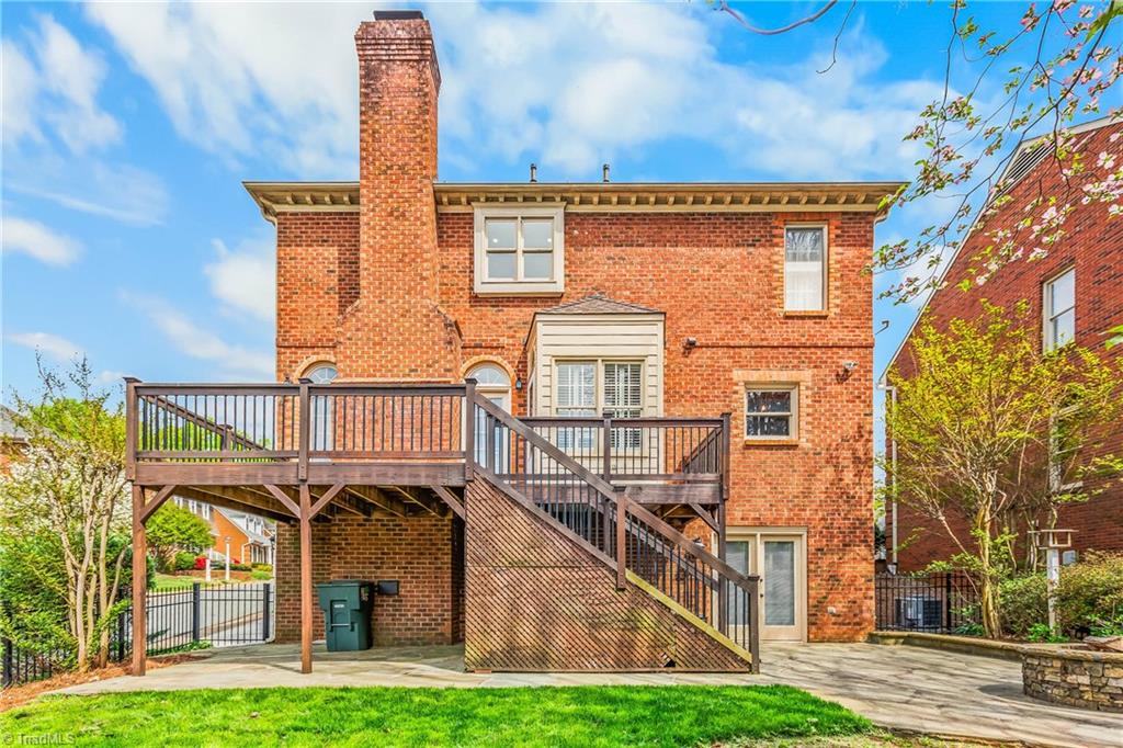 612 Rittenhouse Court Winston-Salem, NC 27104 - Photo 36 of 45 Back