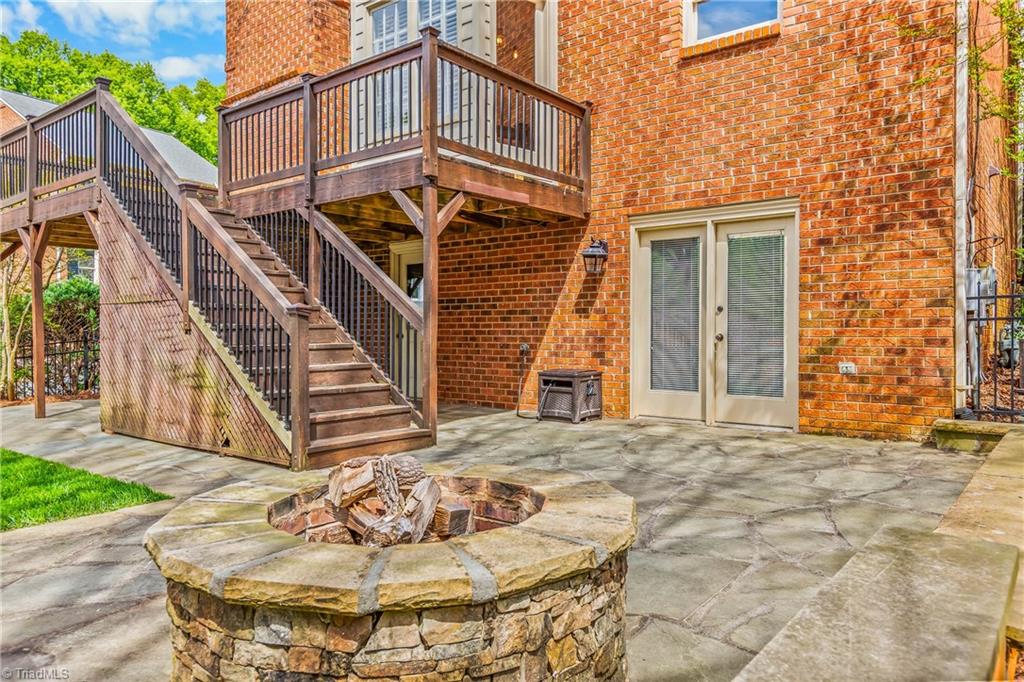 612 Rittenhouse Court Winston-Salem, NC 27104 - Photo 40 of 45 Patio
