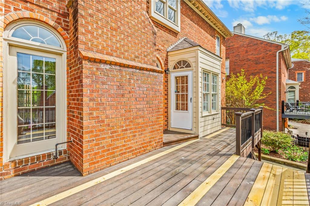 612 Rittenhouse Court Winston-Salem, NC 27104 - Photo 42 of 45 Back Deck