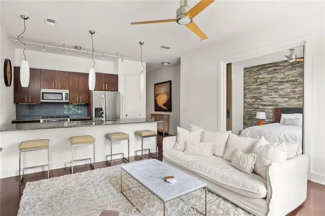 $550,000 | 200 North Highland Avenue Northeast, Unit 207, Atlanta, GA 30307