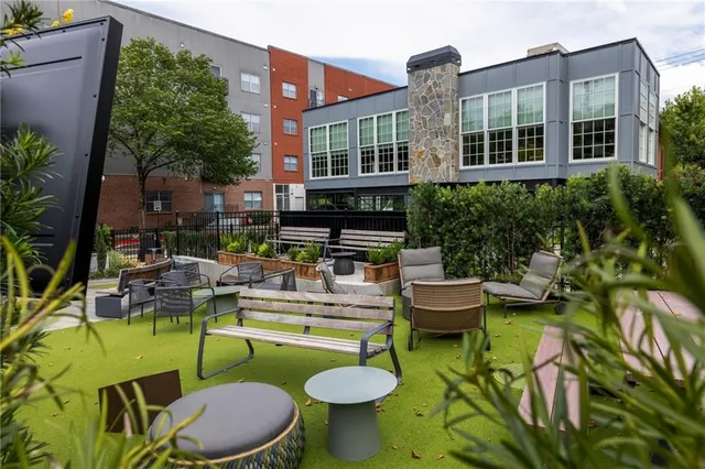 $550,000 | 200 North Highland Avenue Northeast, Unit 207, Atlanta, GA 30307