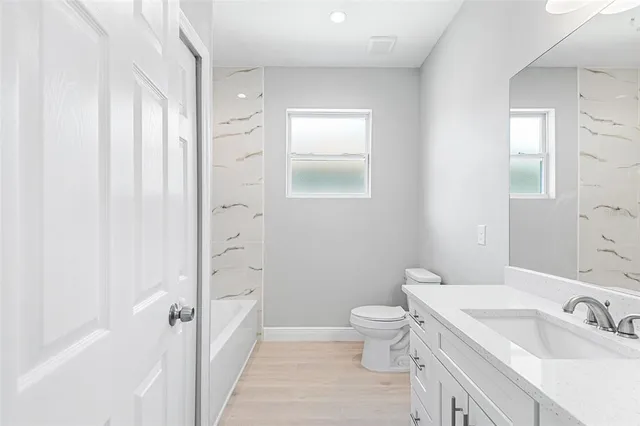 $330,000 | 2519 Ave E Southwest, Winter Haven, FL 33880