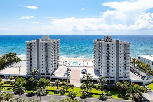 $3,300 | 4511 South Ocean Boulevard, Unit 206, Highland Beach, FL 33487