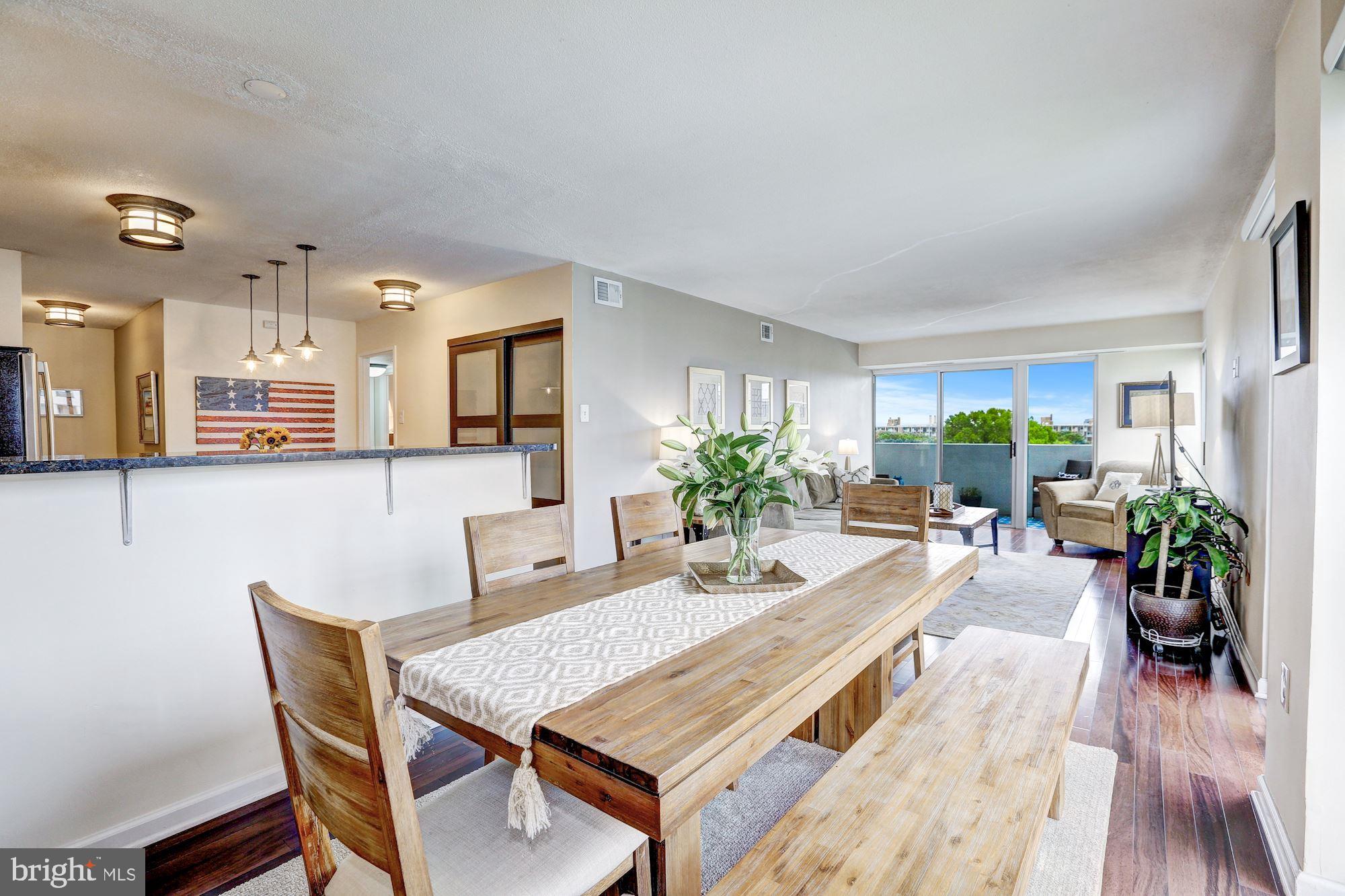 700 7th Street Southwest, Unit 734 Washington, DC 20024 - Photo 8 of 22 Dining Area
