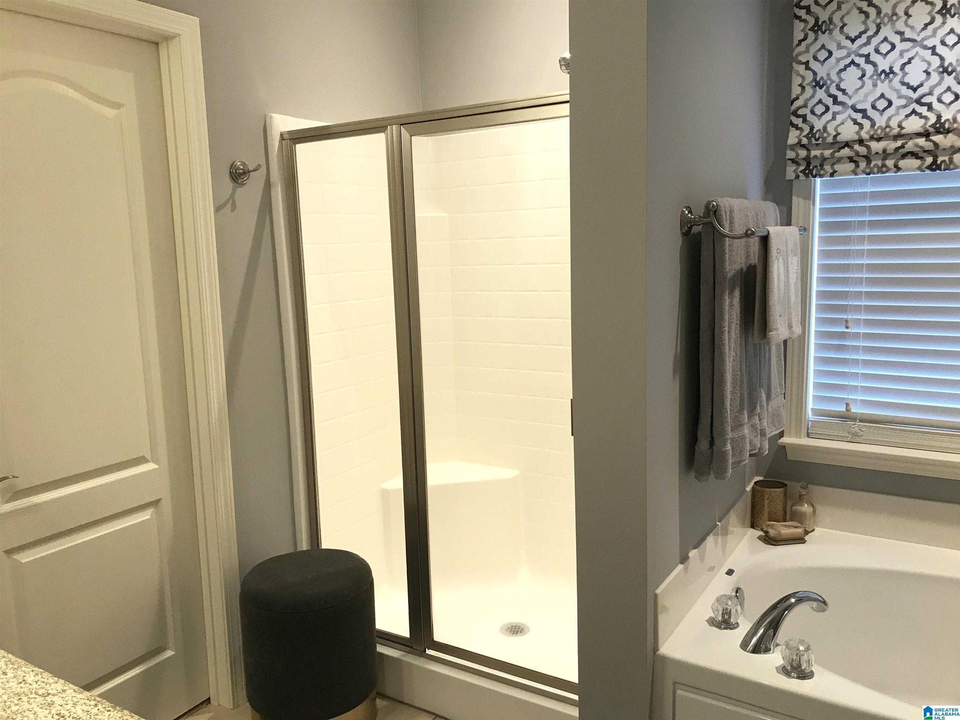748 Valley Circle Leeds, AL 35094 - Photo 24 of 35