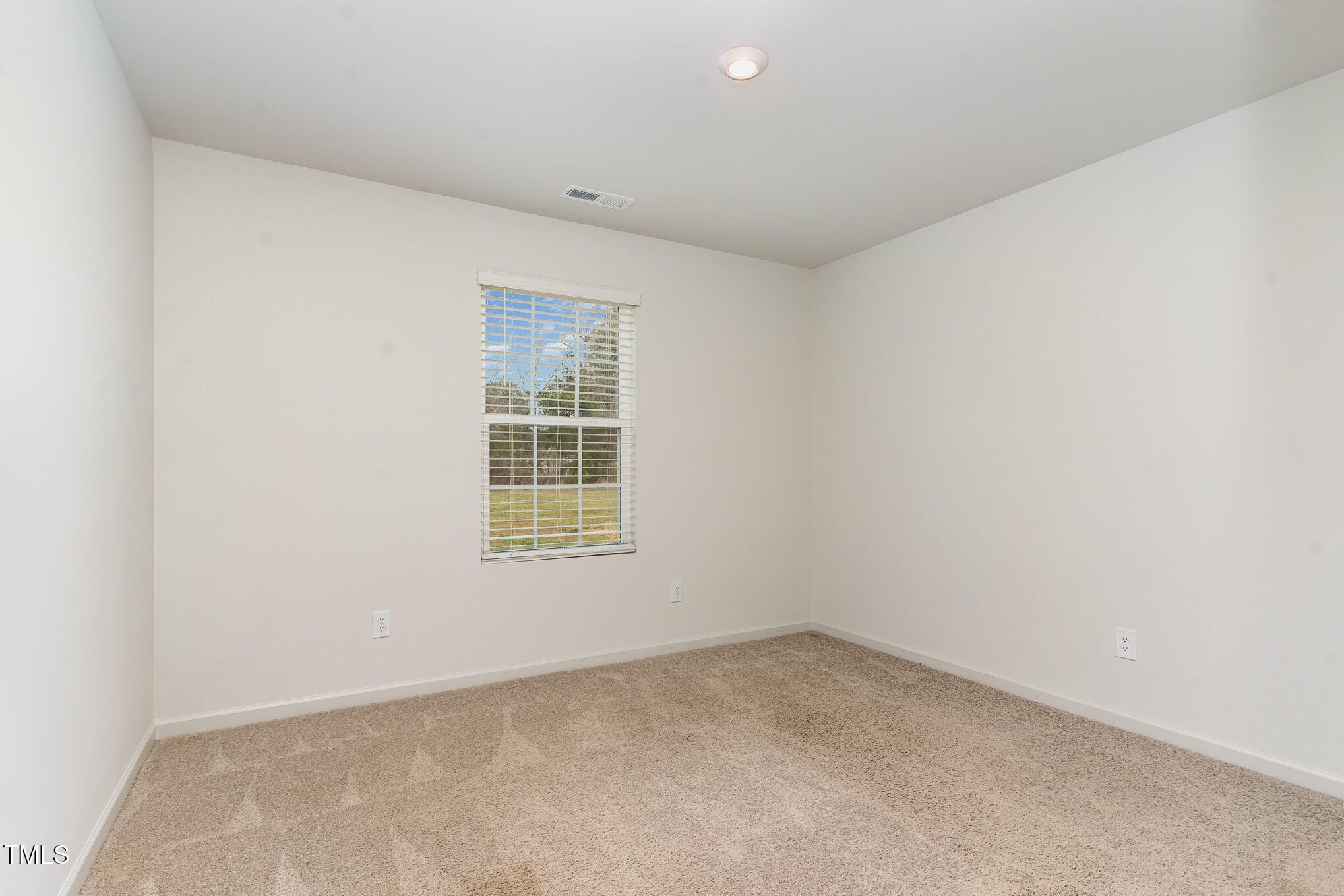 261 Johnson Rdg Way Four Oaks, NC 27524 - Photo 9 of 13 011_file_229