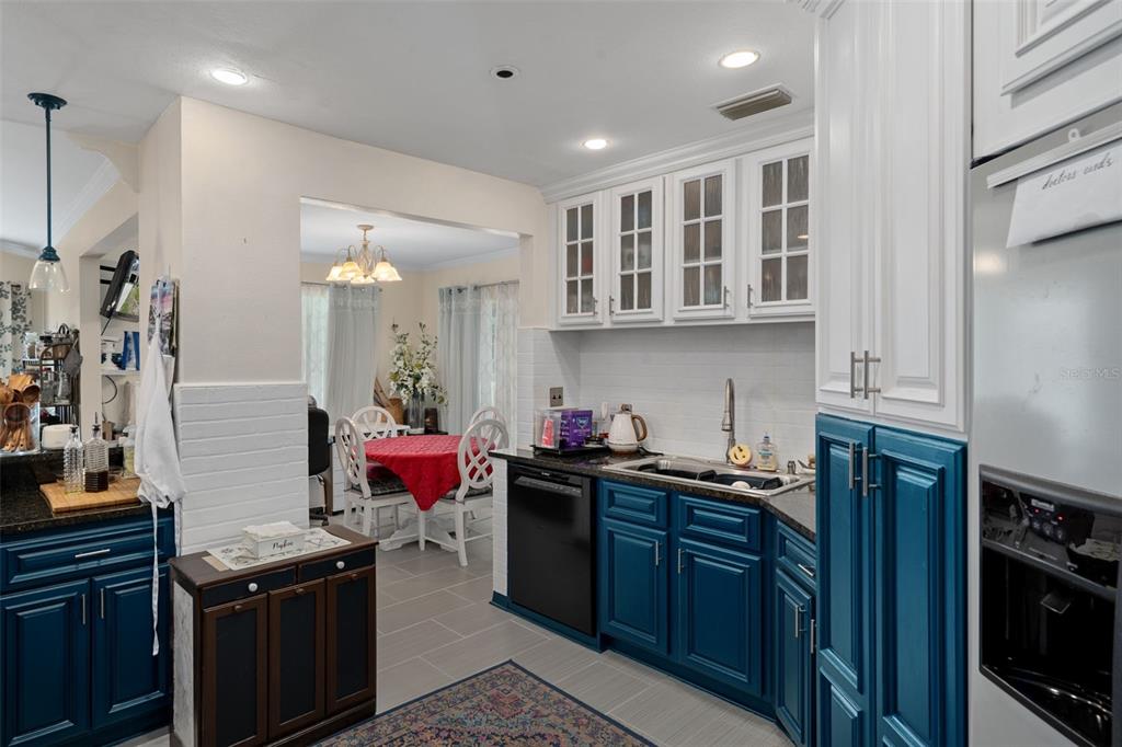 2314 Danforth Road Spring Hill, FL 34608 - Photo 16 of 36