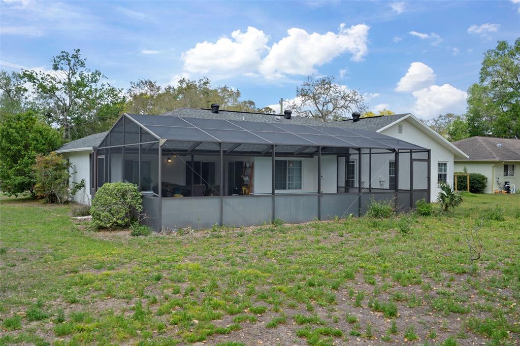 2314 Danforth Road Spring Hill, FL 34608 - Photo 34 of 36