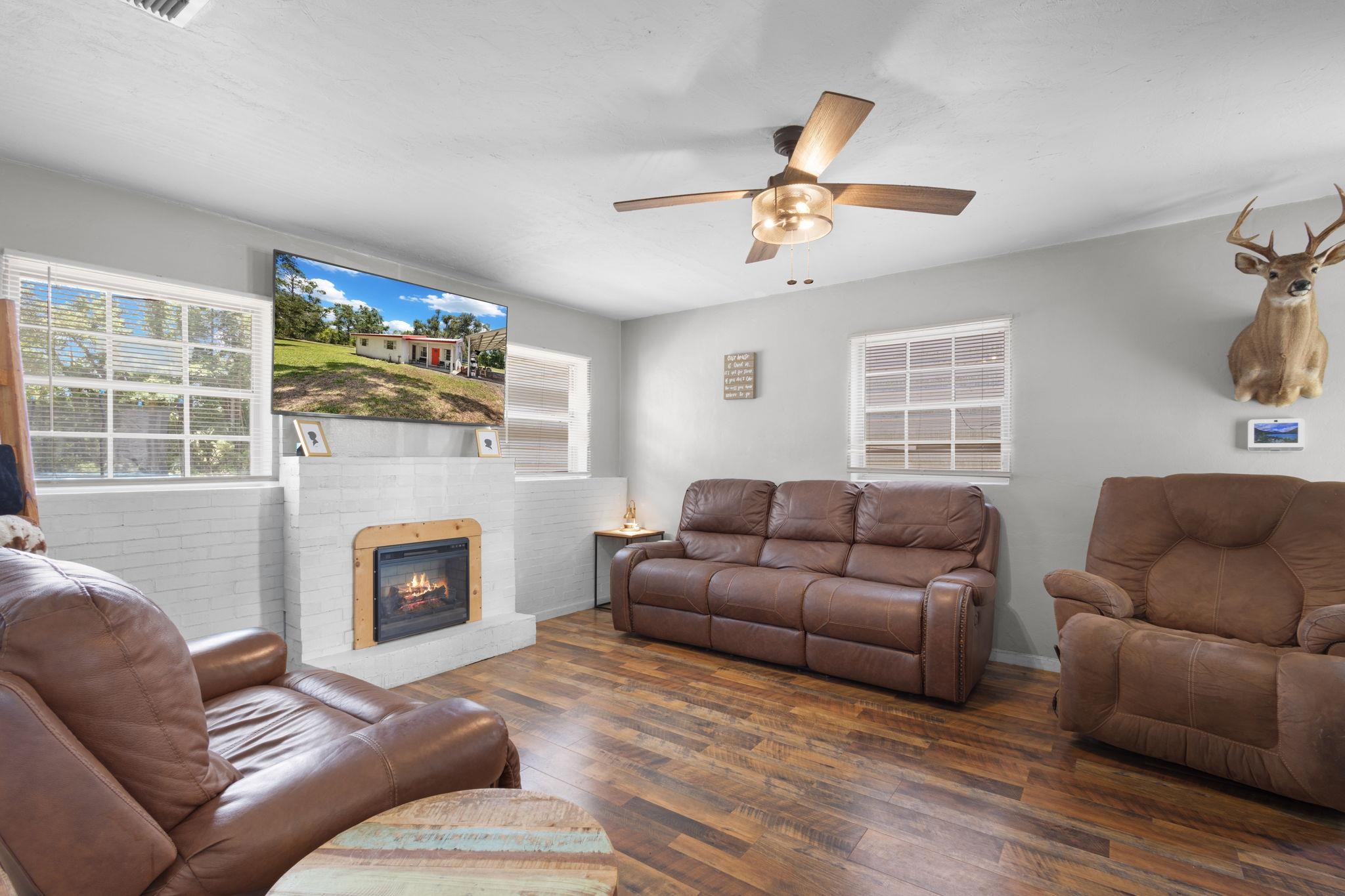 2098 Sam Poppell Road Perry, FL 32347 - Photo 4 of 36