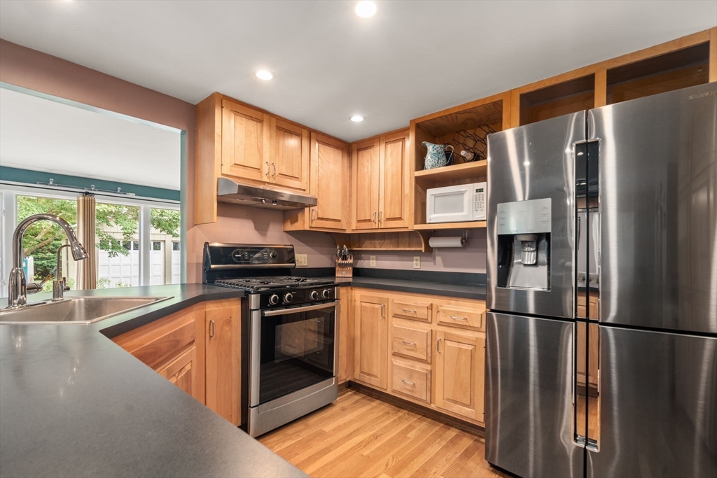 225 Commonwealth Road Wayland, MA 01778 - Photo 5 of 32 Gallery Image 5
