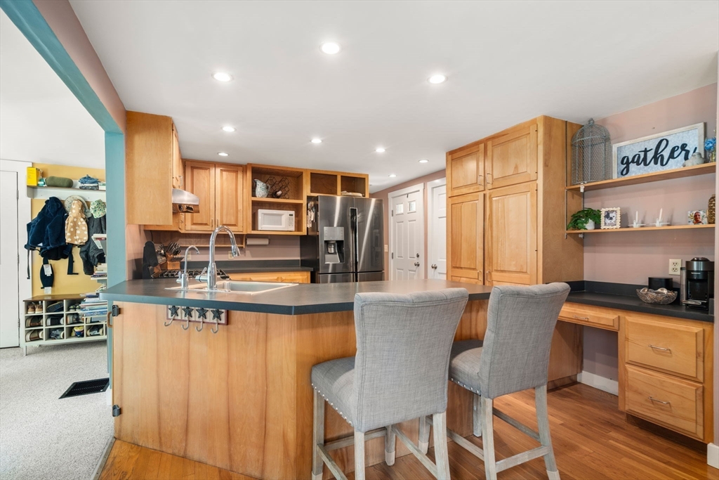 225 Commonwealth Road Wayland, MA 01778 - Photo 8 of 32 Gallery Image 8