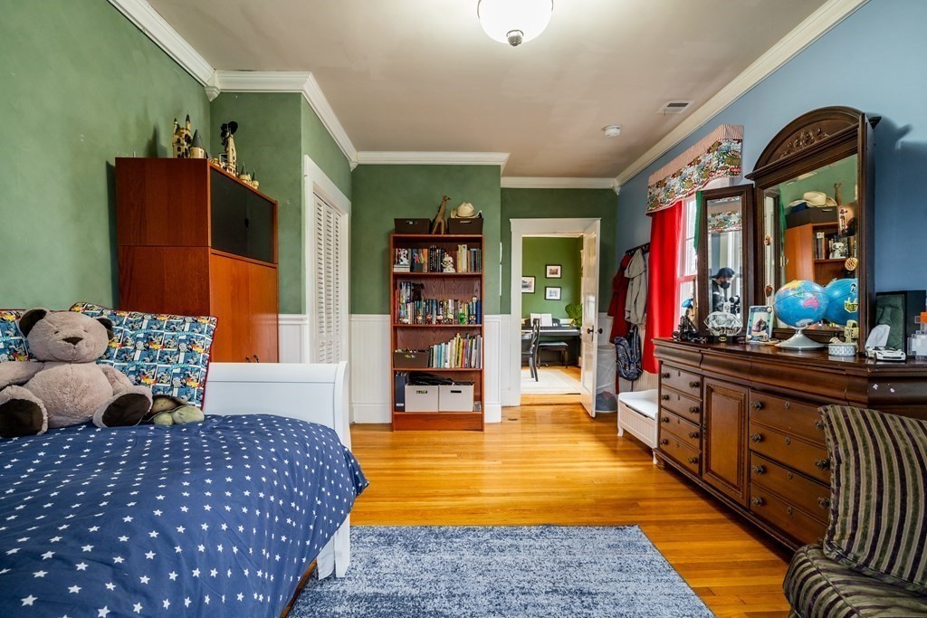 105 Adena Road, Unit 105 Newton, MA 02465 - Photo 14 of 23