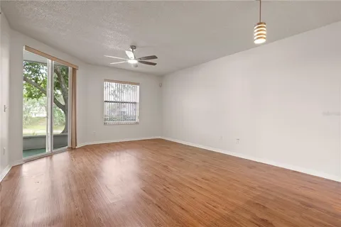 $250,000 | 580 Cranes Way, Unit 152, Altamonte Springs, FL 32701