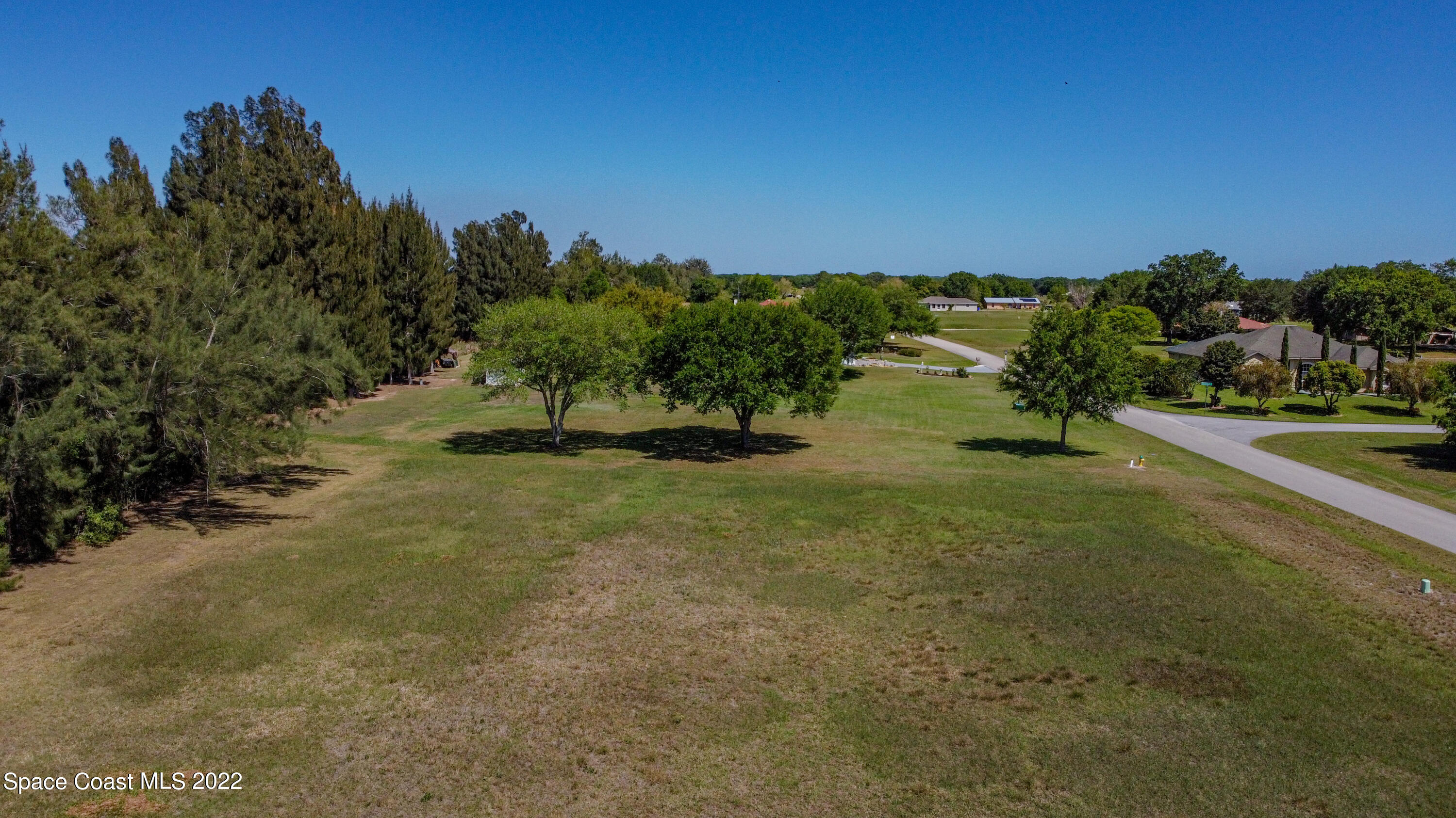 8301 Castile Road Sebring, FL 33876 - Photo 17 of 25 a view of outdoor space with city view