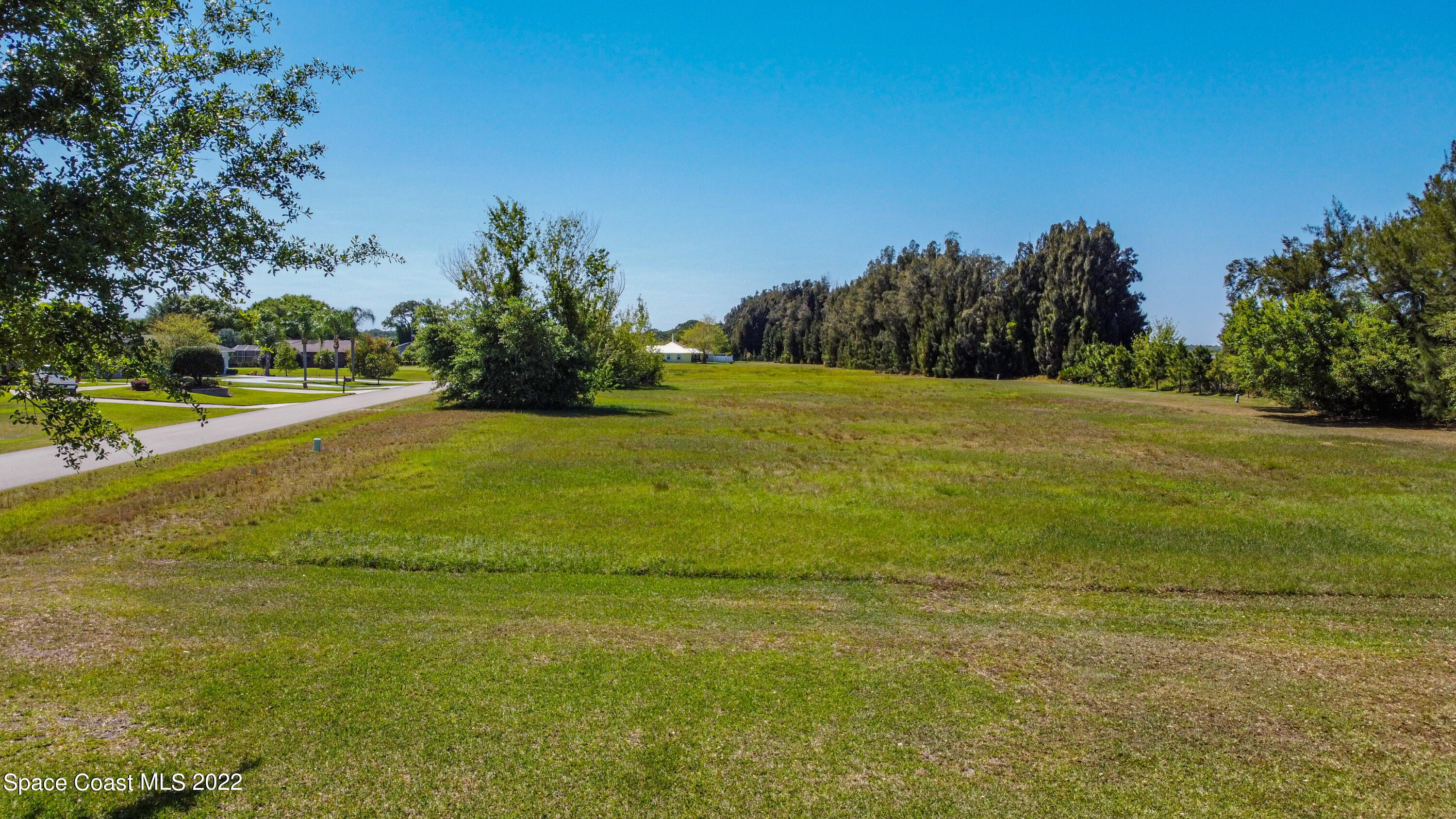 8301 Castile Road Sebring, FL 33876 - Photo 20 of 25 a view of an ocean view
