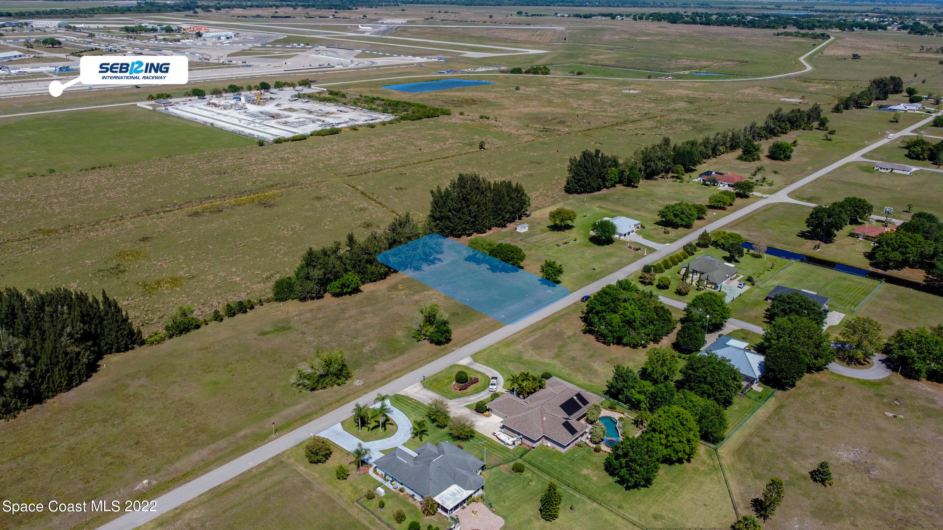 8301 Castile Road Sebring, FL 33876 - Photo 10 of 25 a view of a city with an ocean