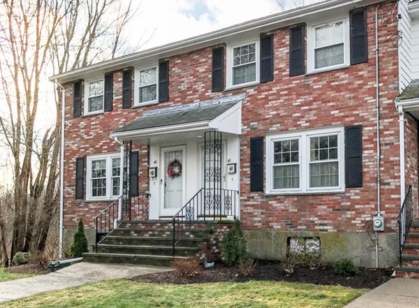 41 Clough Road, Unit 41 Dedham, MA 02026 - Photo 1 of 26 Gallery Image 1