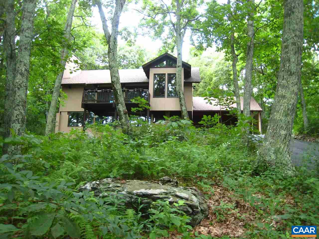 673 Devils Knob Loop Roseland, VA 22967 - Photo 3 of 46 Gallery Image 3