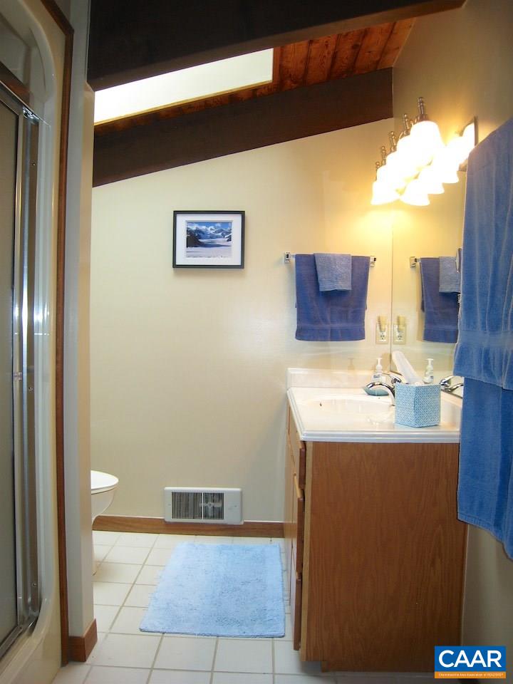 673 Devils Knob Loop Roseland, VA 22967 - Photo 36 of 46 Gallery Image 36
