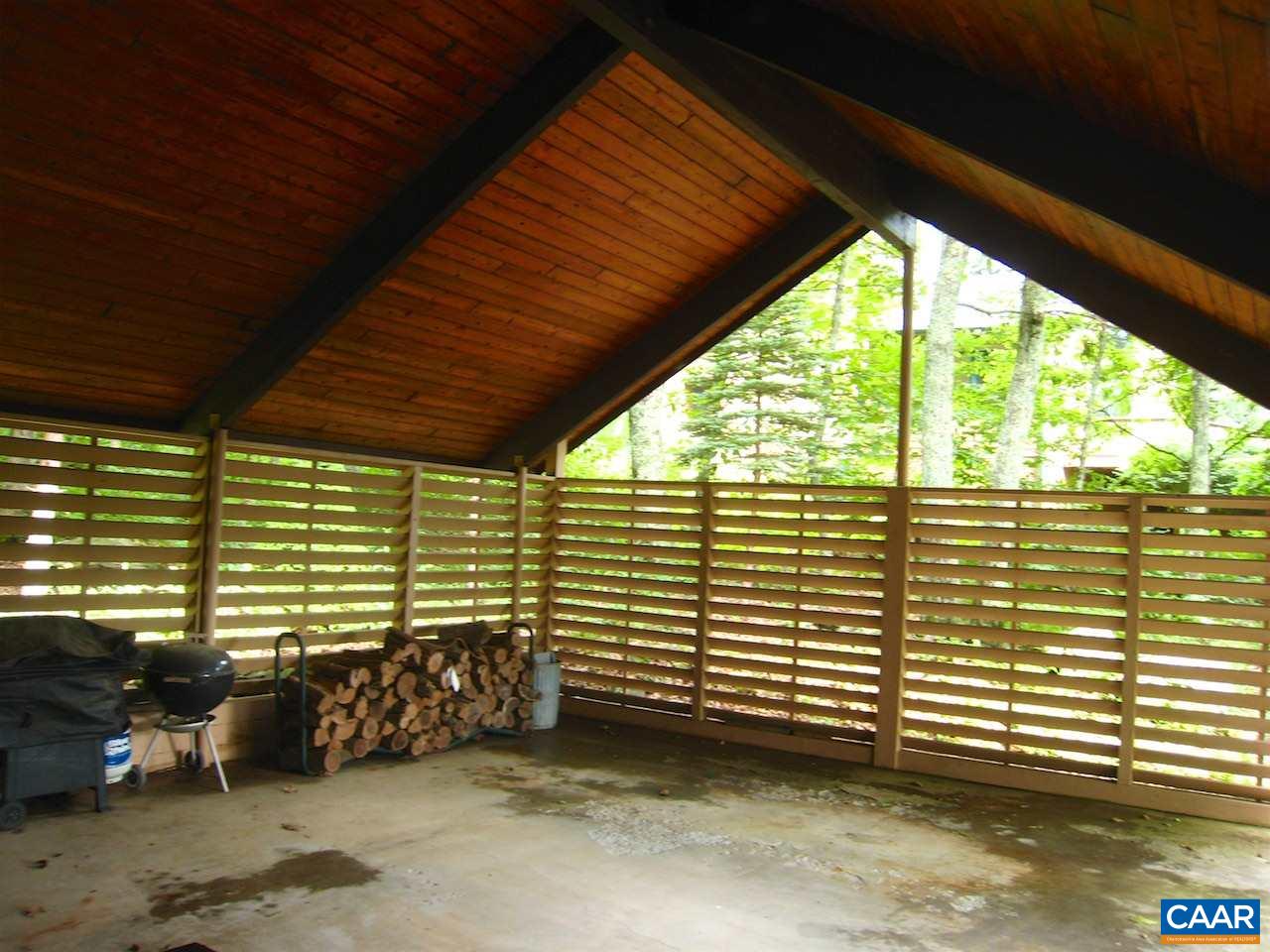 673 Devils Knob Loop Roseland, VA 22967 - Photo 8 of 46 Gallery Image 8