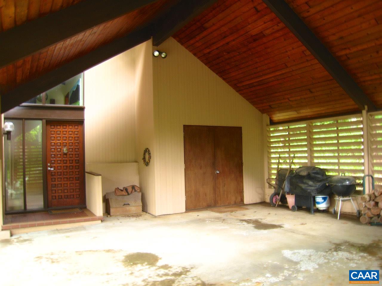 673 Devils Knob Loop Roseland, VA 22967 - Photo 9 of 46 Gallery Image 9