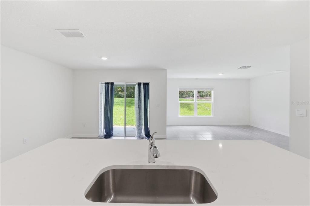 2445 Southwest 164th Street Road Ocala, FL 34473 - Photo 9 of 40 Gallery Image 9