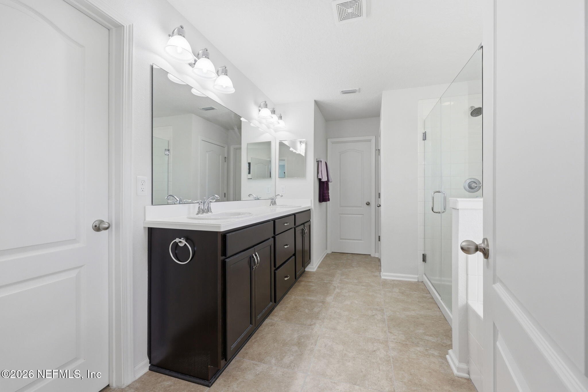 1090 Wetland Ridge Circle Middleburg, FL 32068 - Photo 35 of 87 Primary Bathroom