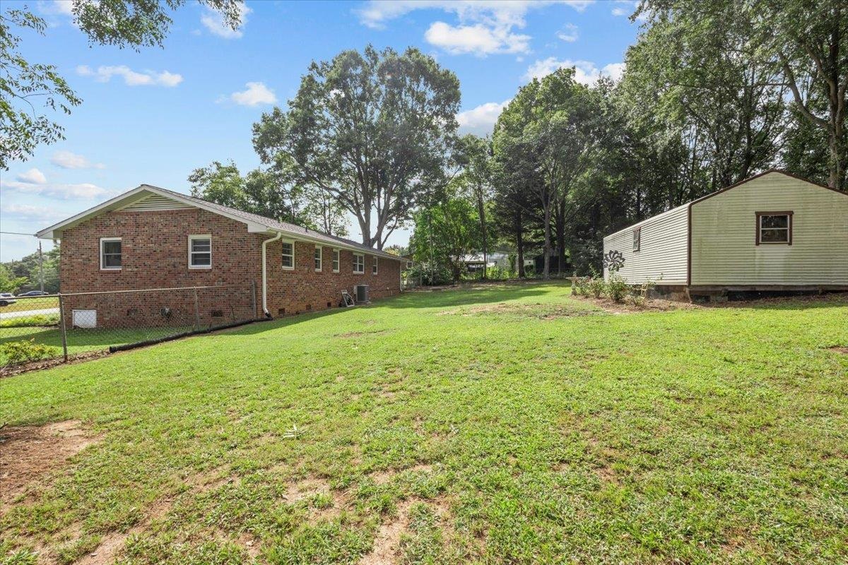 1020 Springdale Circle Boiling Springs, SC 29316 - Photo 25 of 27