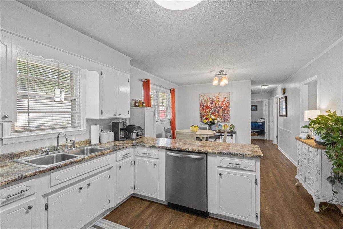 1020 Springdale Circle Boiling Springs, SC 29316 - Photo 10 of 27