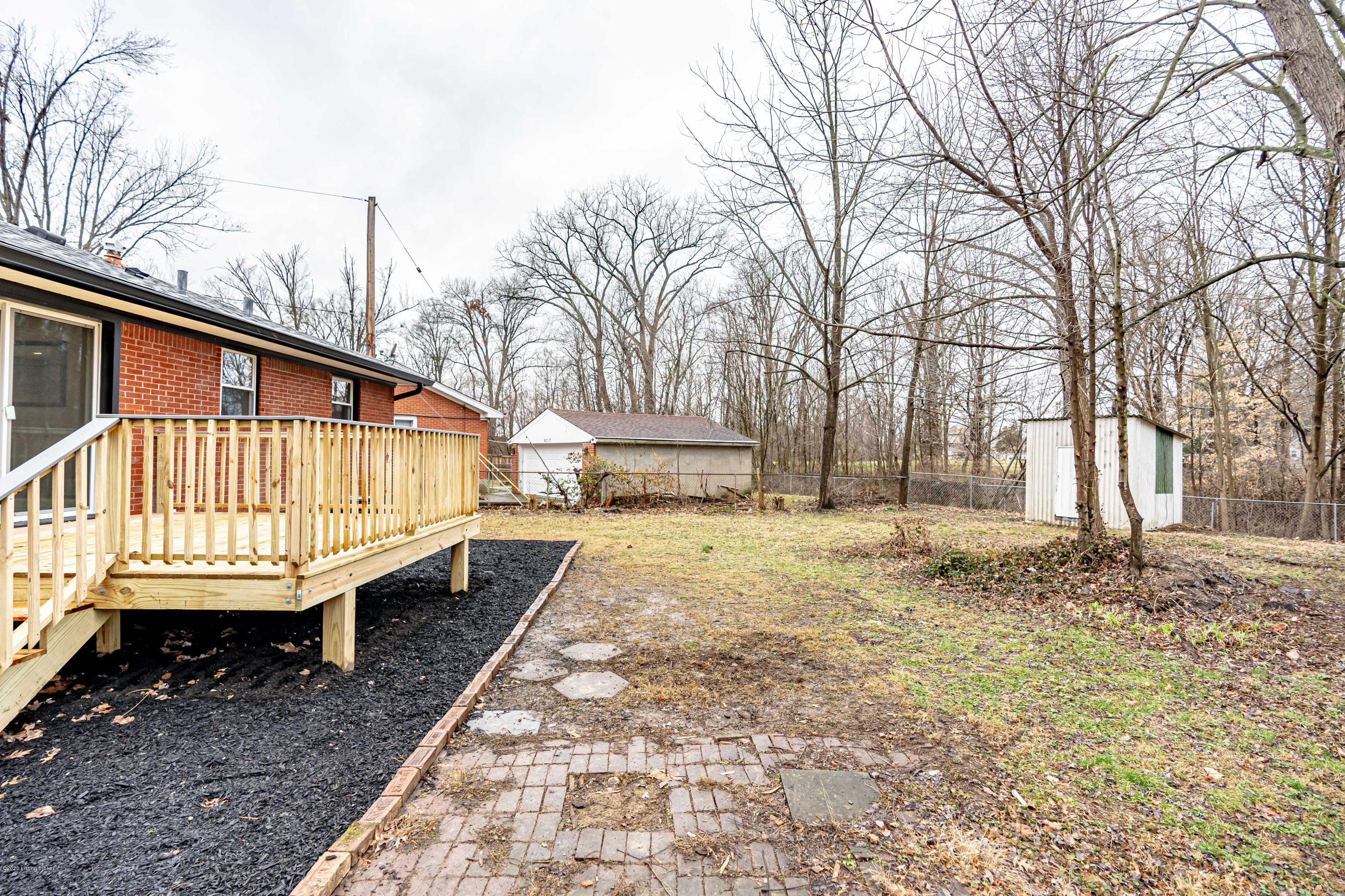 6315 Hunters Grove Road Louisville, KY 40216 - Photo 40 of 61 DSC00265