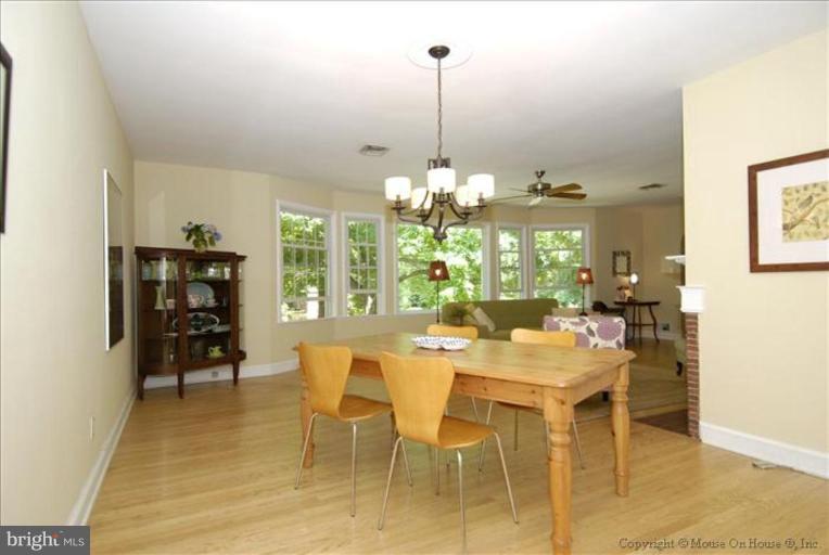 1200 Burton Street Silver Spring, MD 20910 - Photo 5 of 9 Dining Room