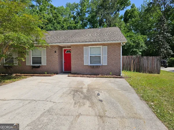 $1,350 | 189 East Lakemont Drive, Unit B, Kingsland, GA 31548