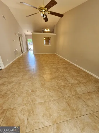 $1,350 | 189 East Lakemont Drive, Unit B, Kingsland, GA 31548