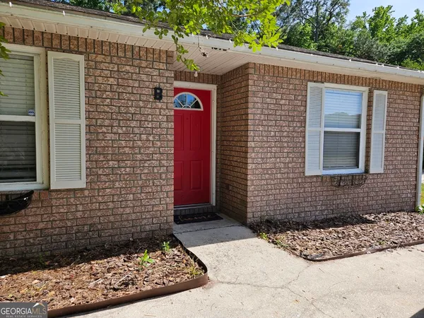 $1,350 | 189 East Lakemont Drive, Unit B, Kingsland, GA 31548