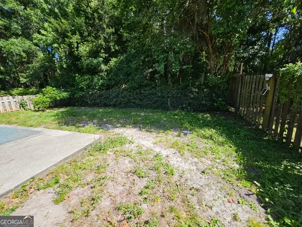 $1,350 | 189 East Lakemont Drive, Unit B, Kingsland, GA 31548