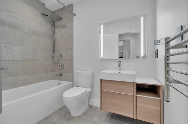 $3,400 | 708 East 6th Street, Unit 1, Boston, MA 02127