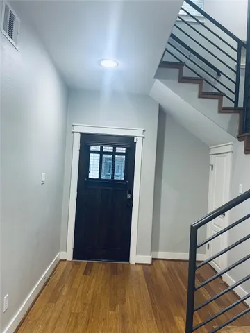 $2,650 | 5743 Petty Street, Houston, TX 77007