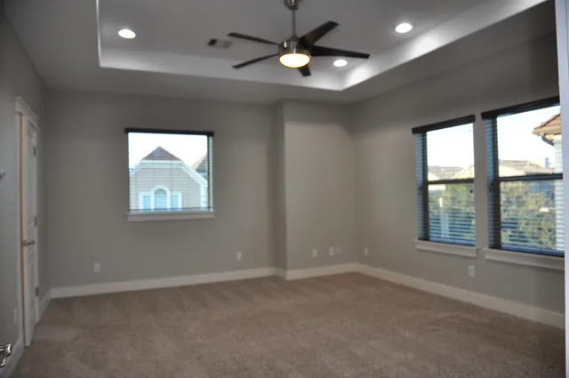 $2,650 | 5743 Petty Street, Houston, TX 77007